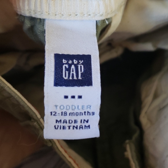 Like New Toddler Shorts - Picture 4 of 8